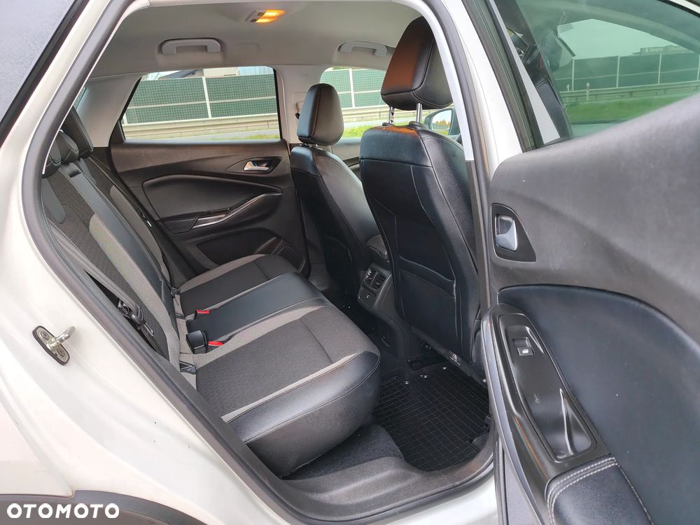 Opel Grandland X 1.5 CDTI Innovation S&S - 37
