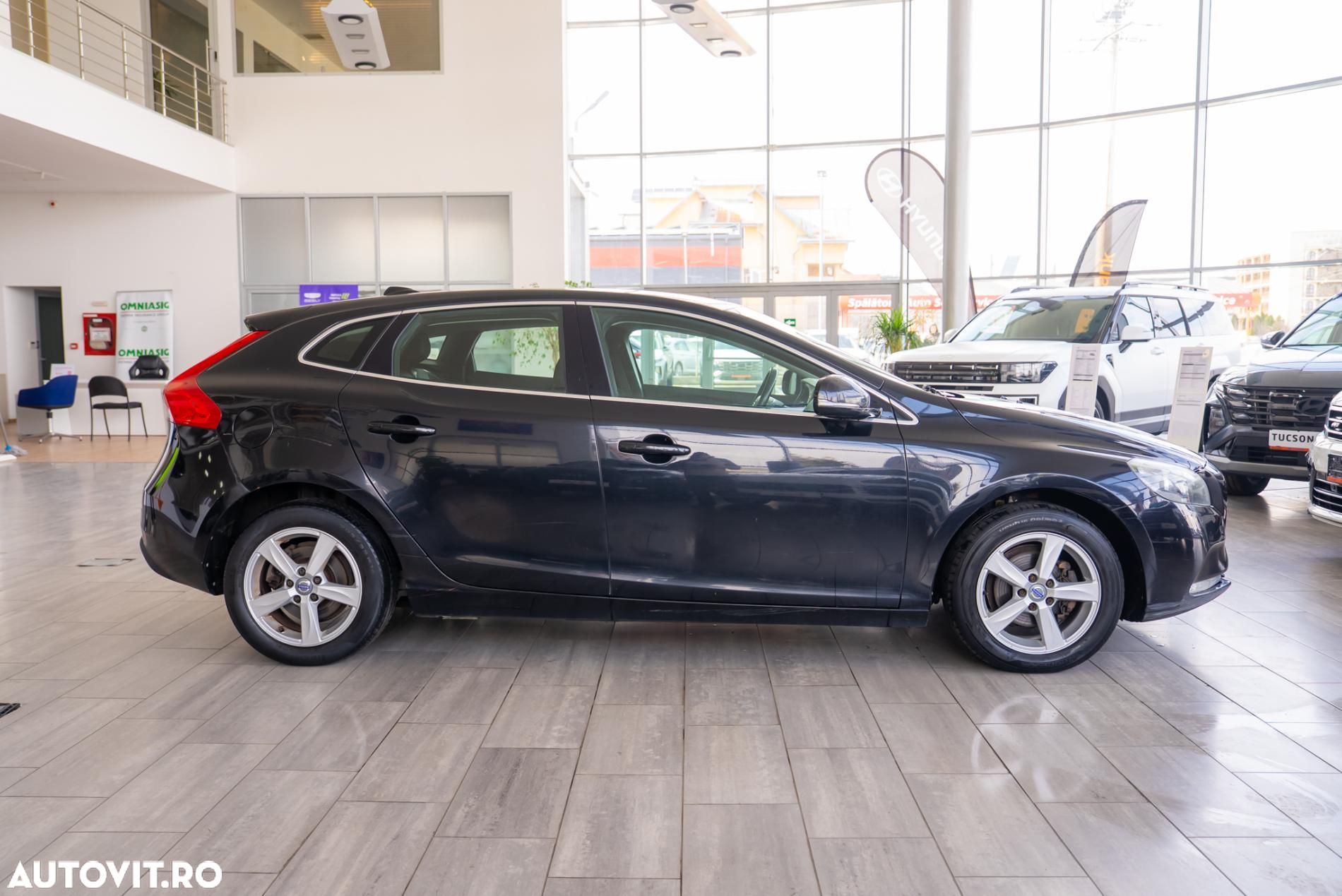 Volvo V40 D2 Momentum - 11