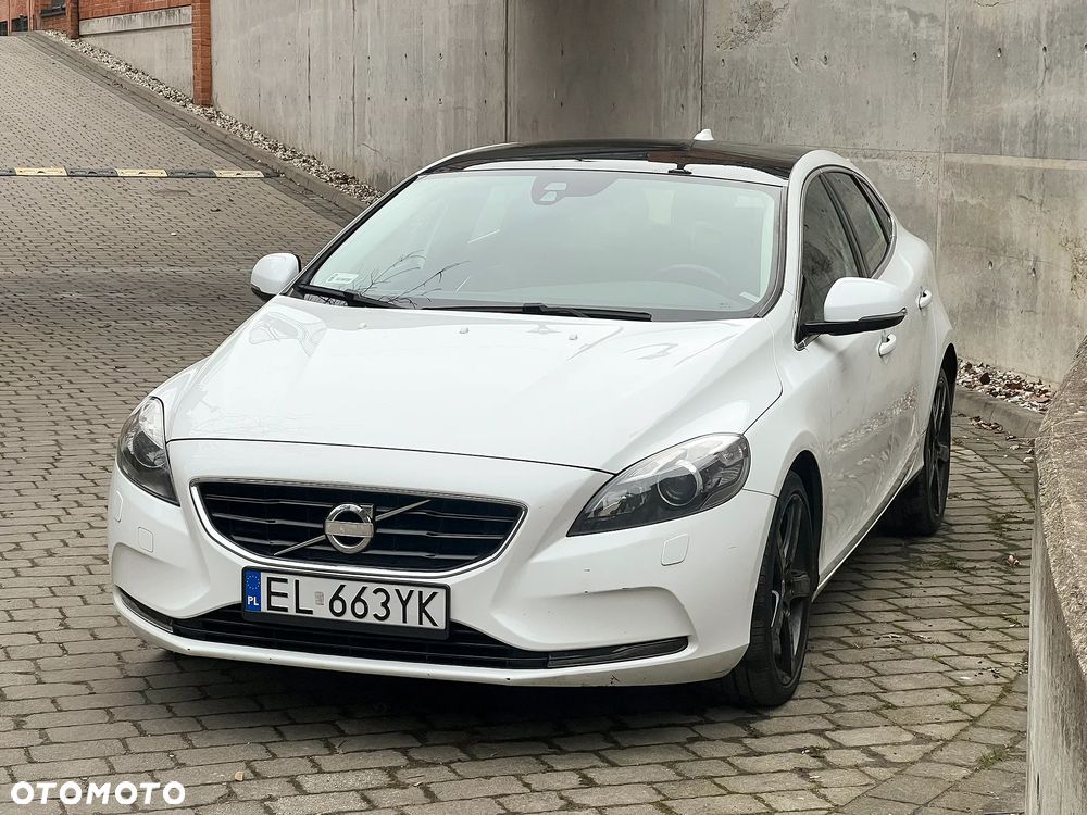 Volvo V40 D2 Summum - 3