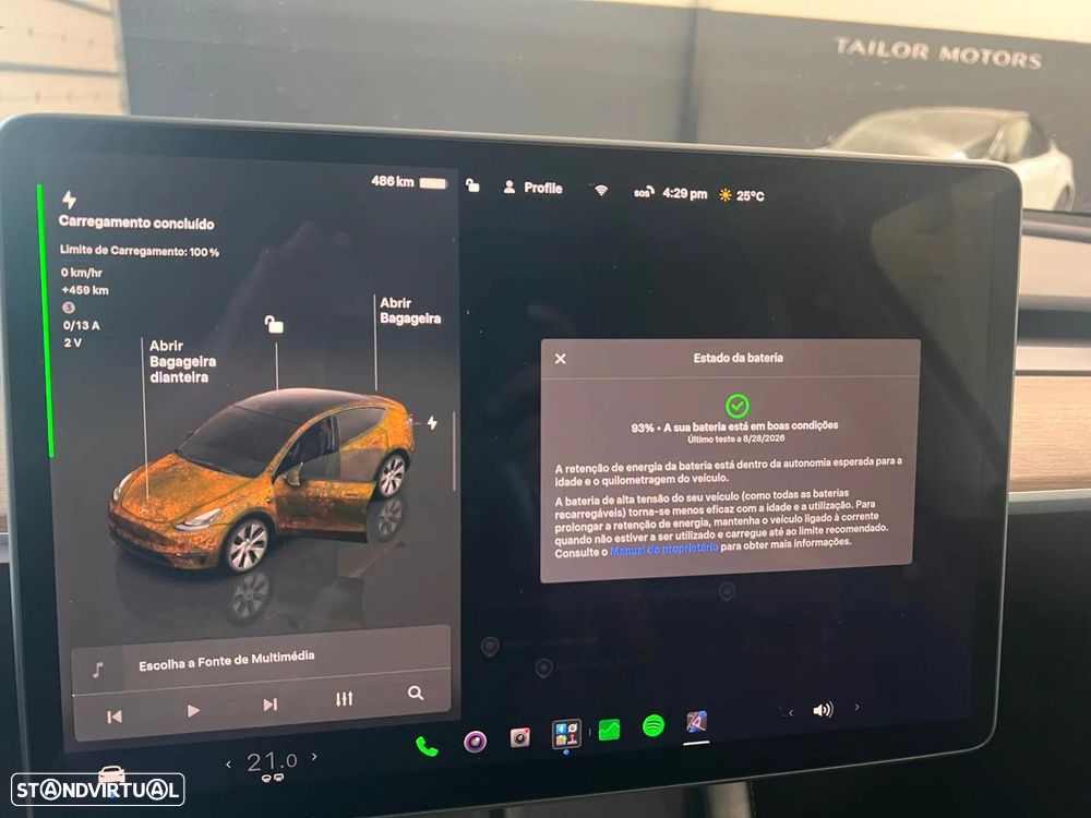 Tesla Model Y Long Range Dual Motor AWD - 22