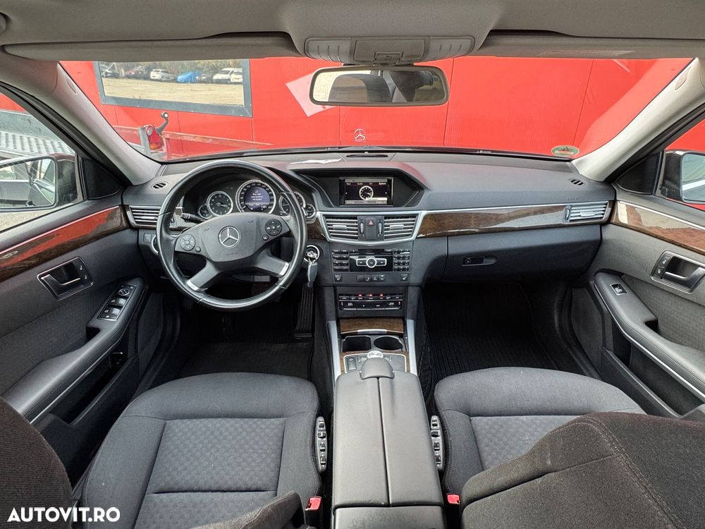 Mercedes-Benz E 220 CDI Automatik Elegance - 6