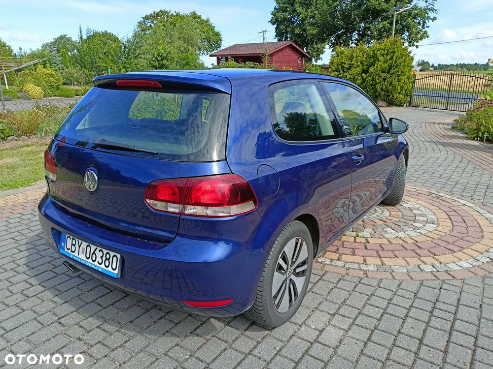 Volkswagen Golf 2.0 TDI Comfortline - 6