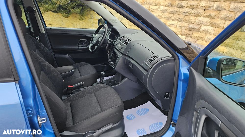 Skoda Fabia 1.2 TSI DSG FAMILY - 7