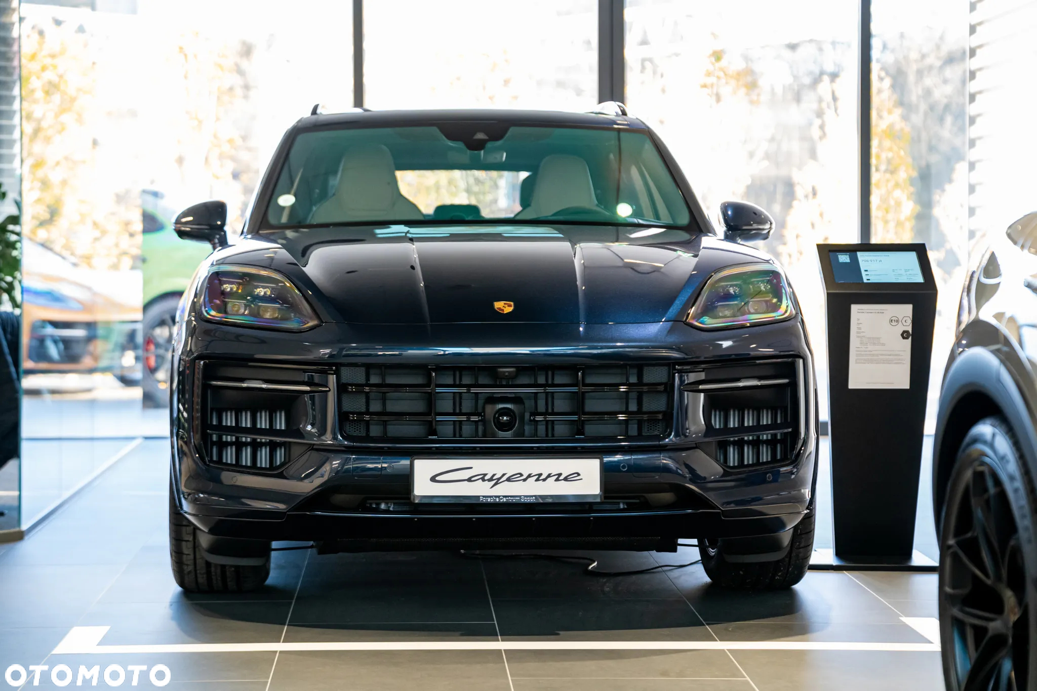 Porsche Cayenne - 2