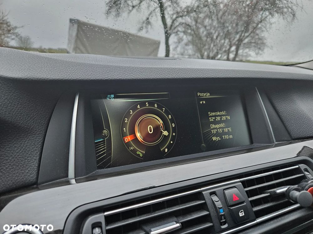 BMW Seria 5 520d Efficient Dynamics Edition Luxury Line - 12