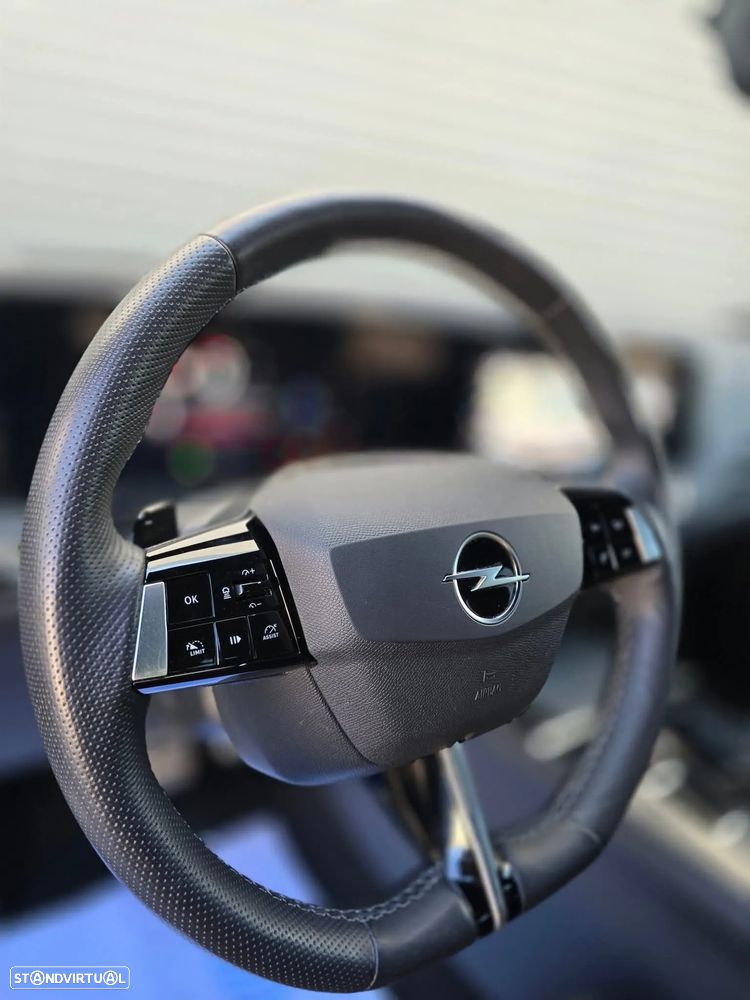 Opel Astra Caravan - 13