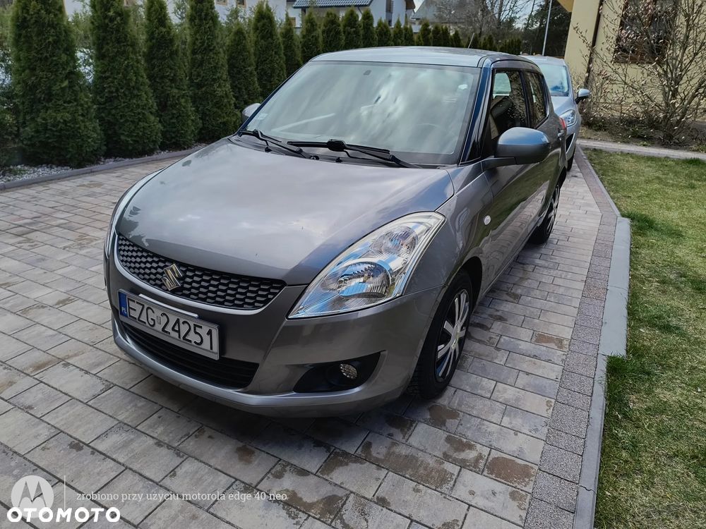 Suzuki Swift 1.2 Premium - 1