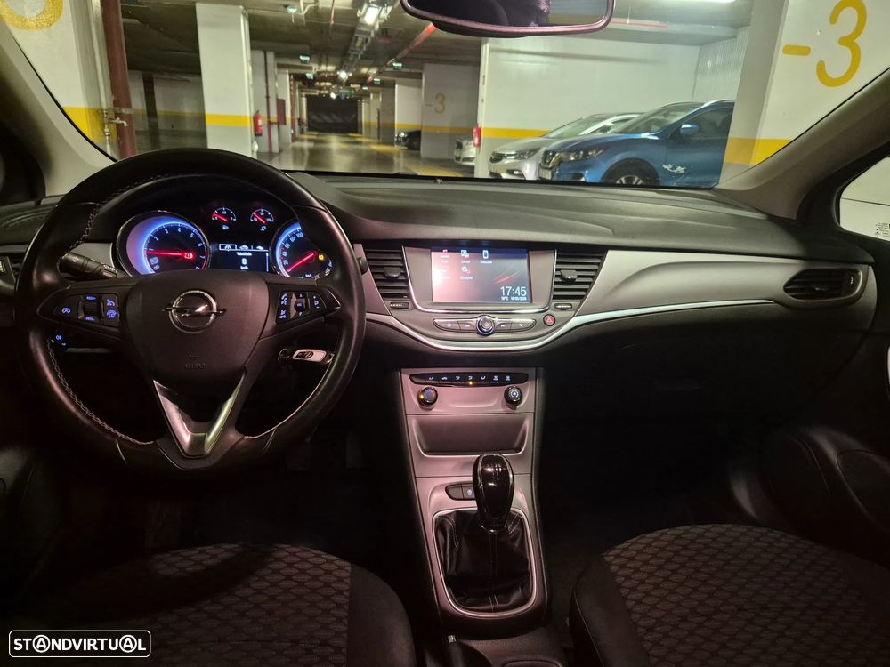 Opel Astra 1.0 Turbo S&S Dynamic - 26