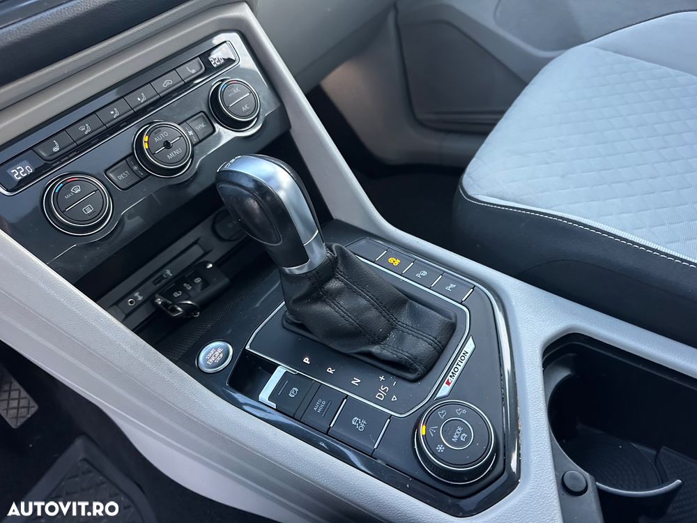 Volkswagen Tiguan - 29