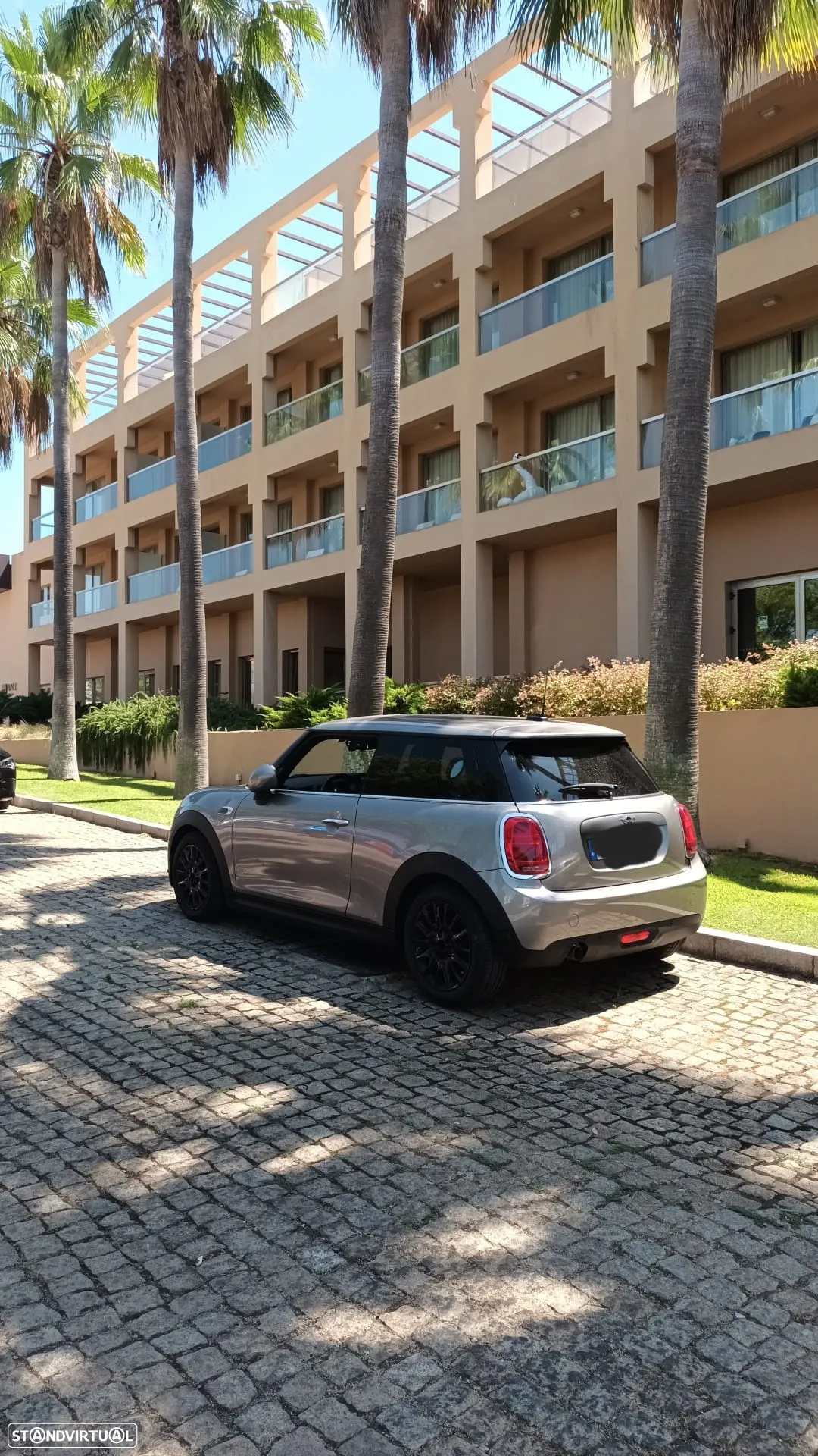 MINI 3 Portas One Aut. - 2