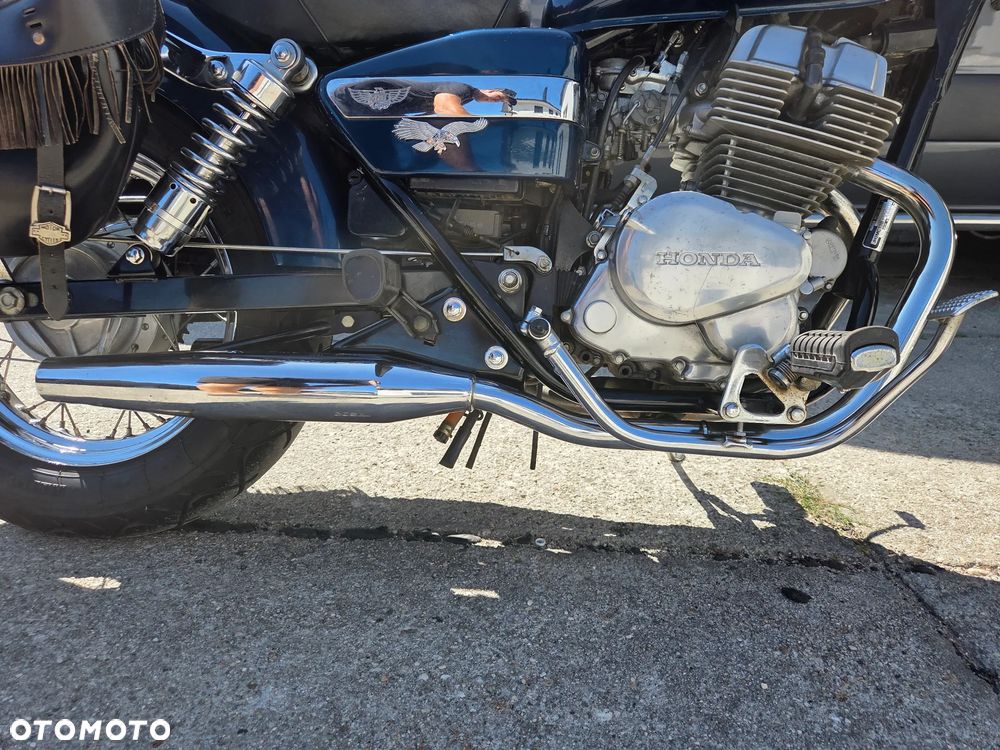 Honda CA - 11