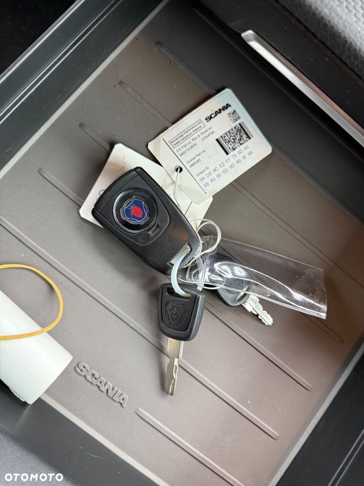 Scania R 500 *FULL LED* P+T PODUCHY* ALUSY* 315/70 NOWE MICHELIN* 2 BAKI* KLIMA POSTOJOWA* LODÓWKA* NAVI* NOWY TYP SILNIKA* Z Francji - 24