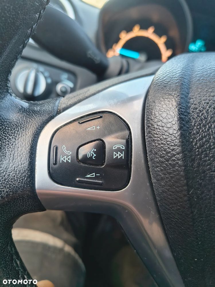 Ford Fiesta 1.0 EcoBoost Trend - 20