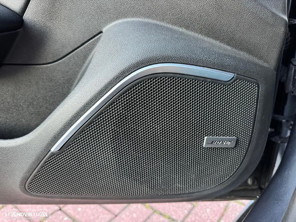 Renault Mégane Sport Tourer ENERGY TCe 130 BOSE EDITION - 43