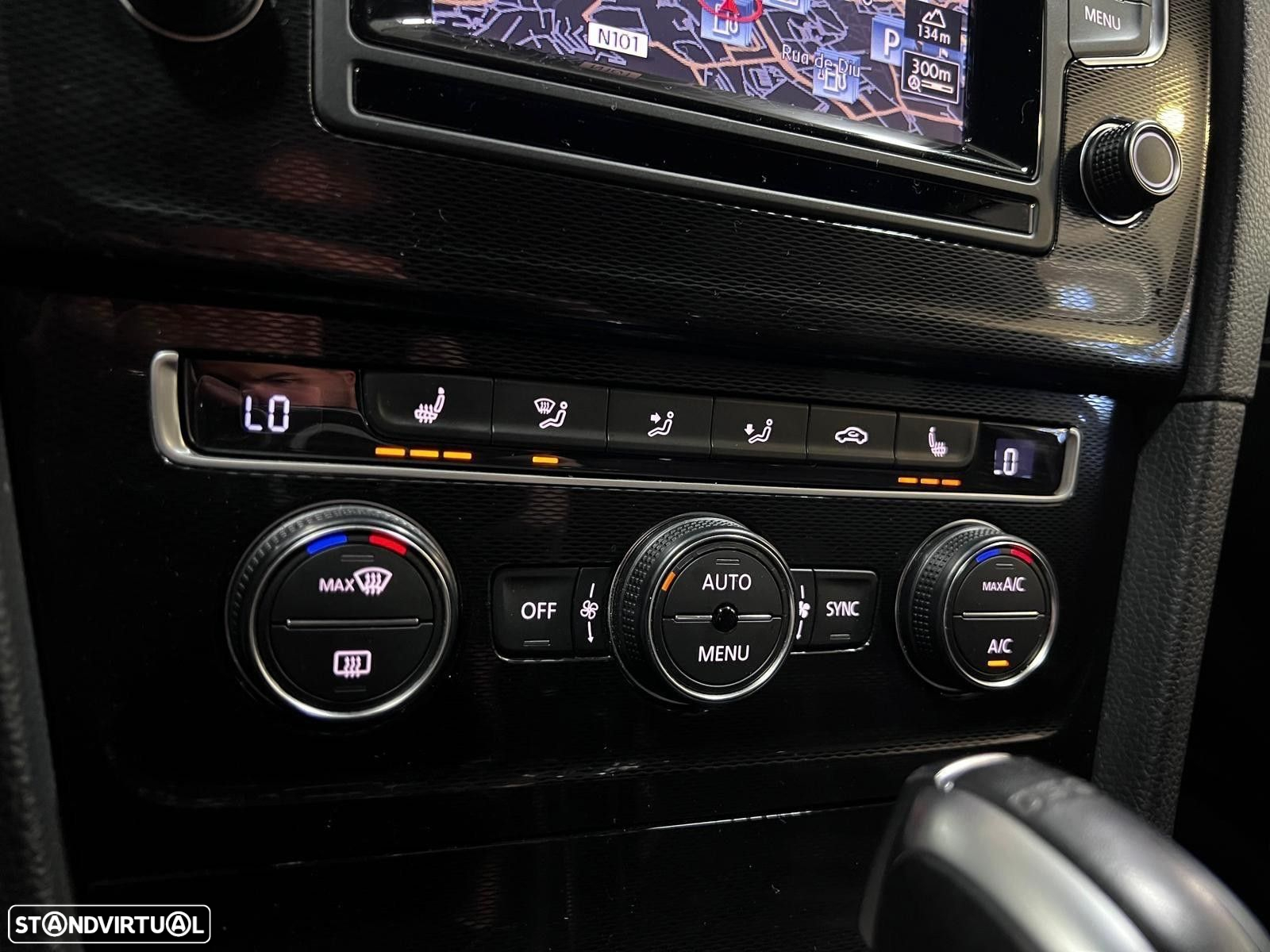 VW Golf 2.0 TSi GTi DSG Performance - 35