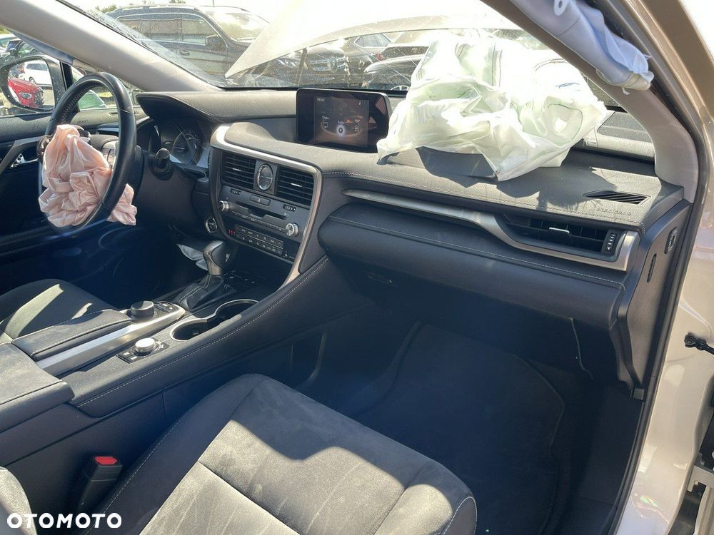 Lexus RX 450h (hybrid) - 9