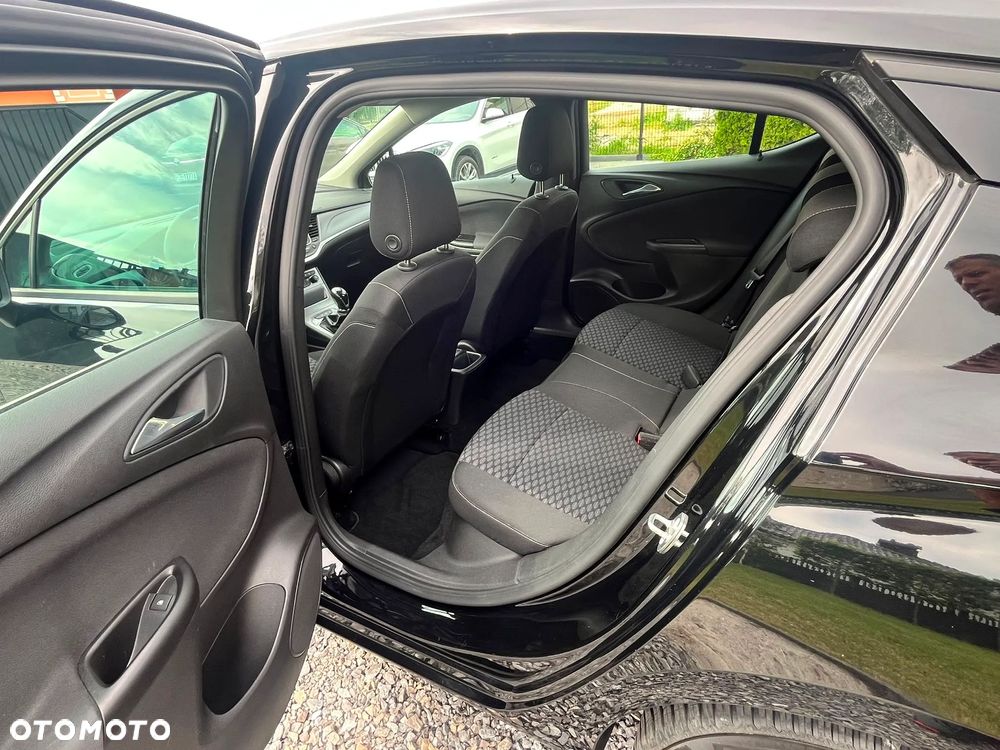 Opel Astra 1.0 T Enjoy S&S - 13