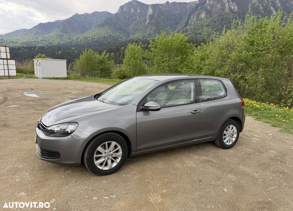 Volkswagen Golf - 11