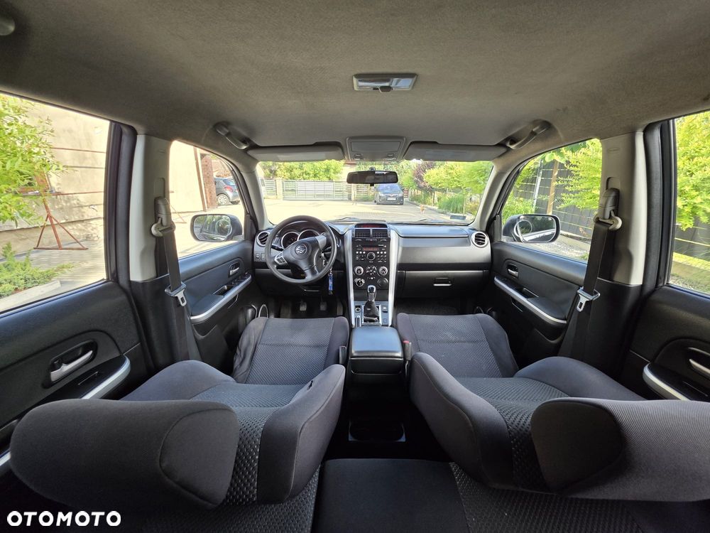 Suzuki Grand Vitara 1.9 DDiS - 17