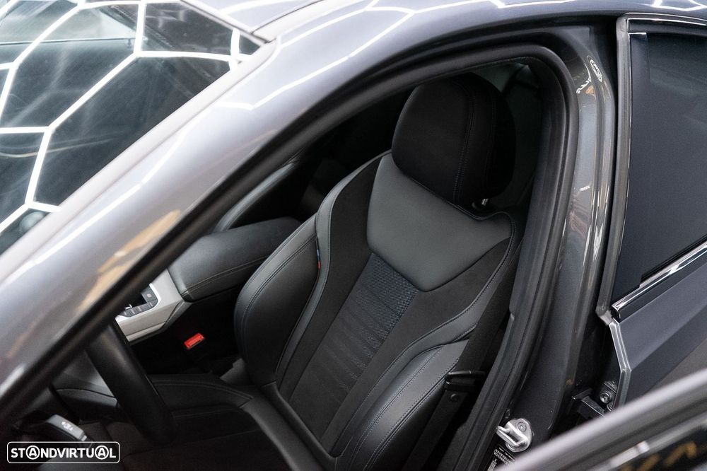 BMW 320 d Pack M Auto - 28