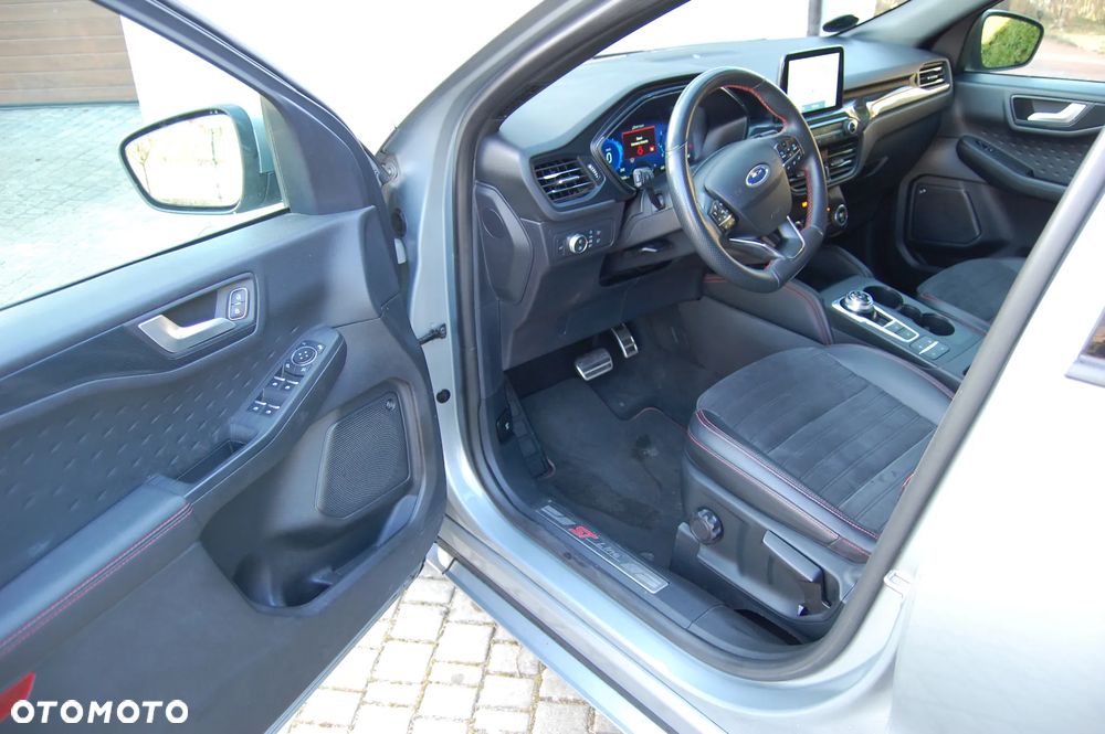 Ford Kuga 2.0 EcoBlue 4x4 ST-LINE X - 6