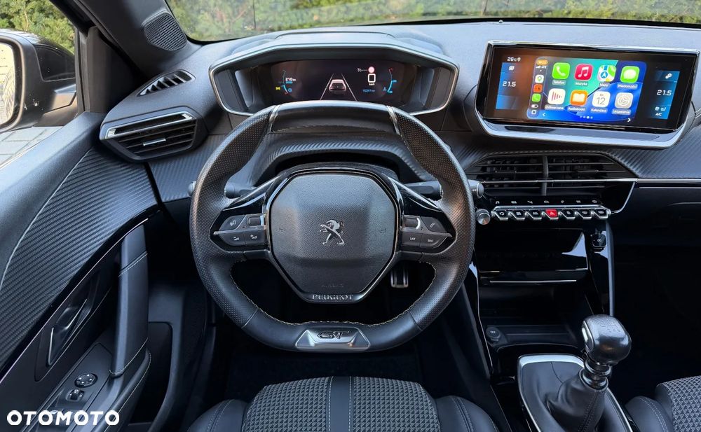 Peugeot 208 PureTech 100 GT Pack - 17