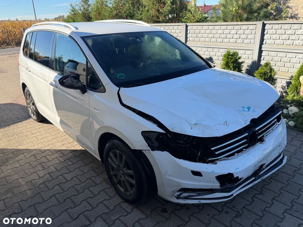 Volkswagen Touran - 3