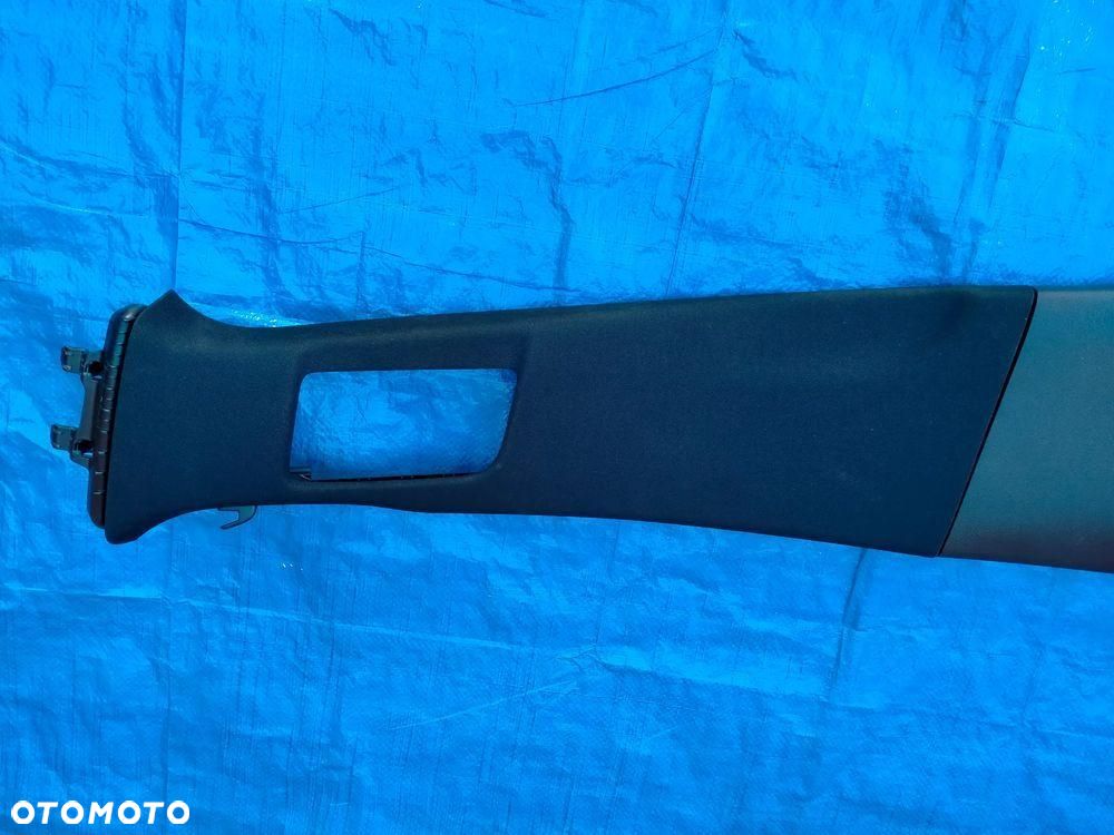 Mercedes W206 C Klasa Osłona Słupka Środkowego Pasa Lewa - 2