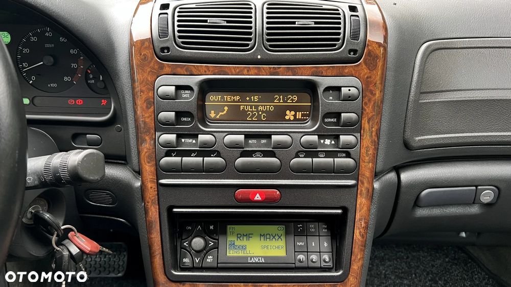 Lancia Kappa 3.0 LX - 21