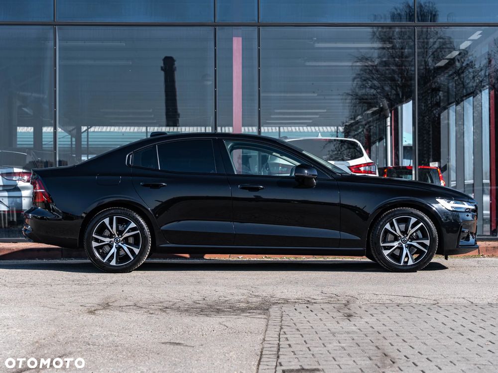Volvo S60 B4 B DKG Plus Dark - 16
