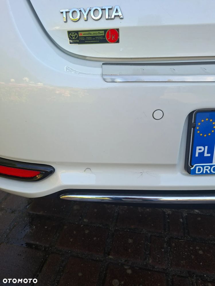Toyota Auris - 5