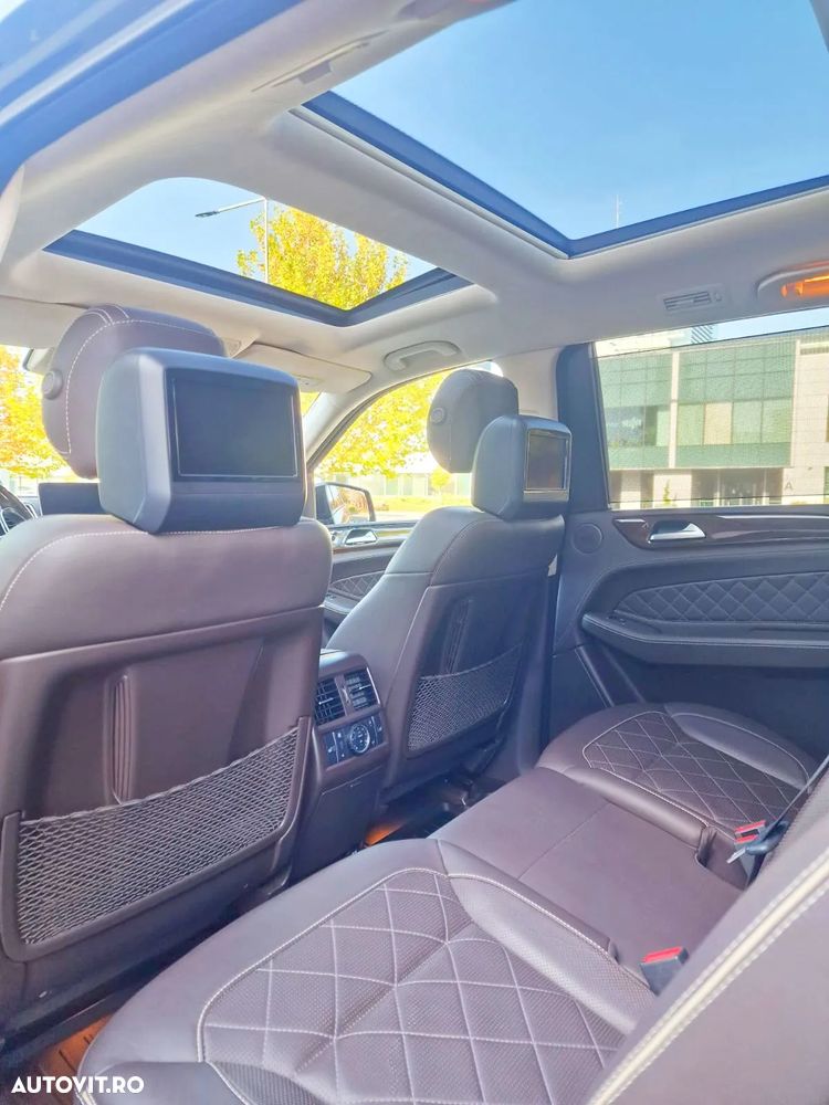 Mercedes-Benz GLS - 9