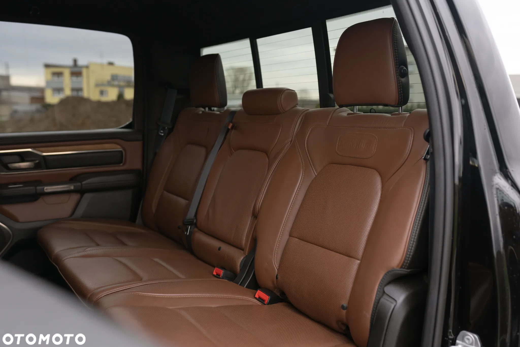RAM 1500 5.7 Crew Cab Longbed Longhorn Chrome - 23