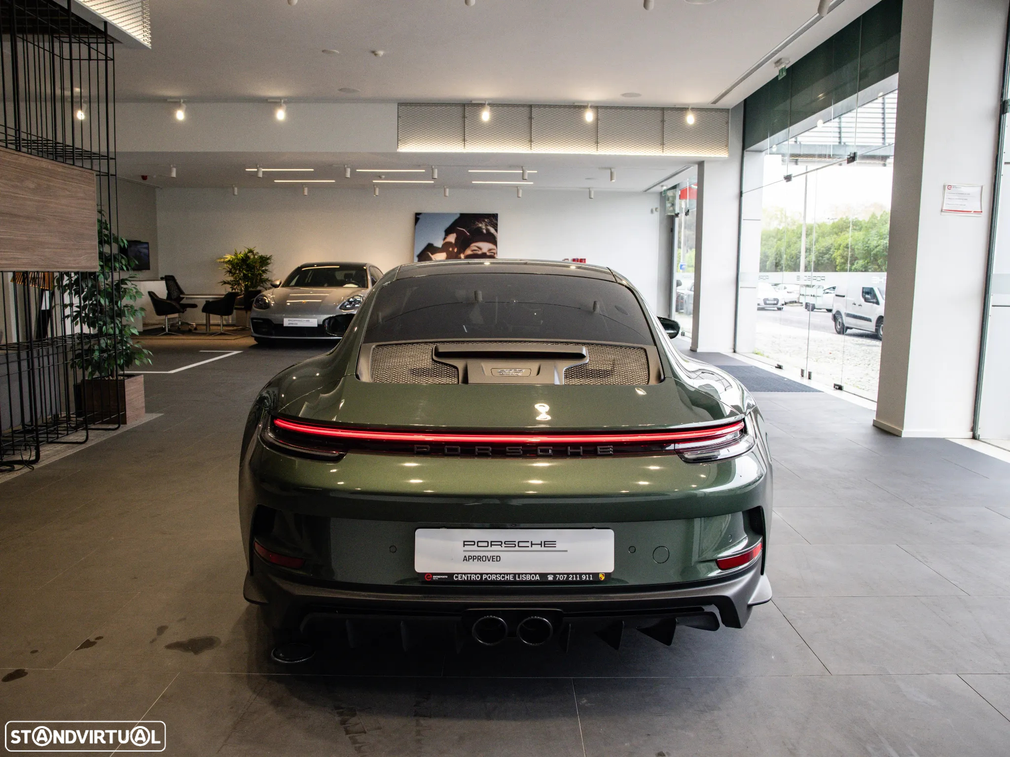 Porsche 911 (992) GT3 Touring Package - 3