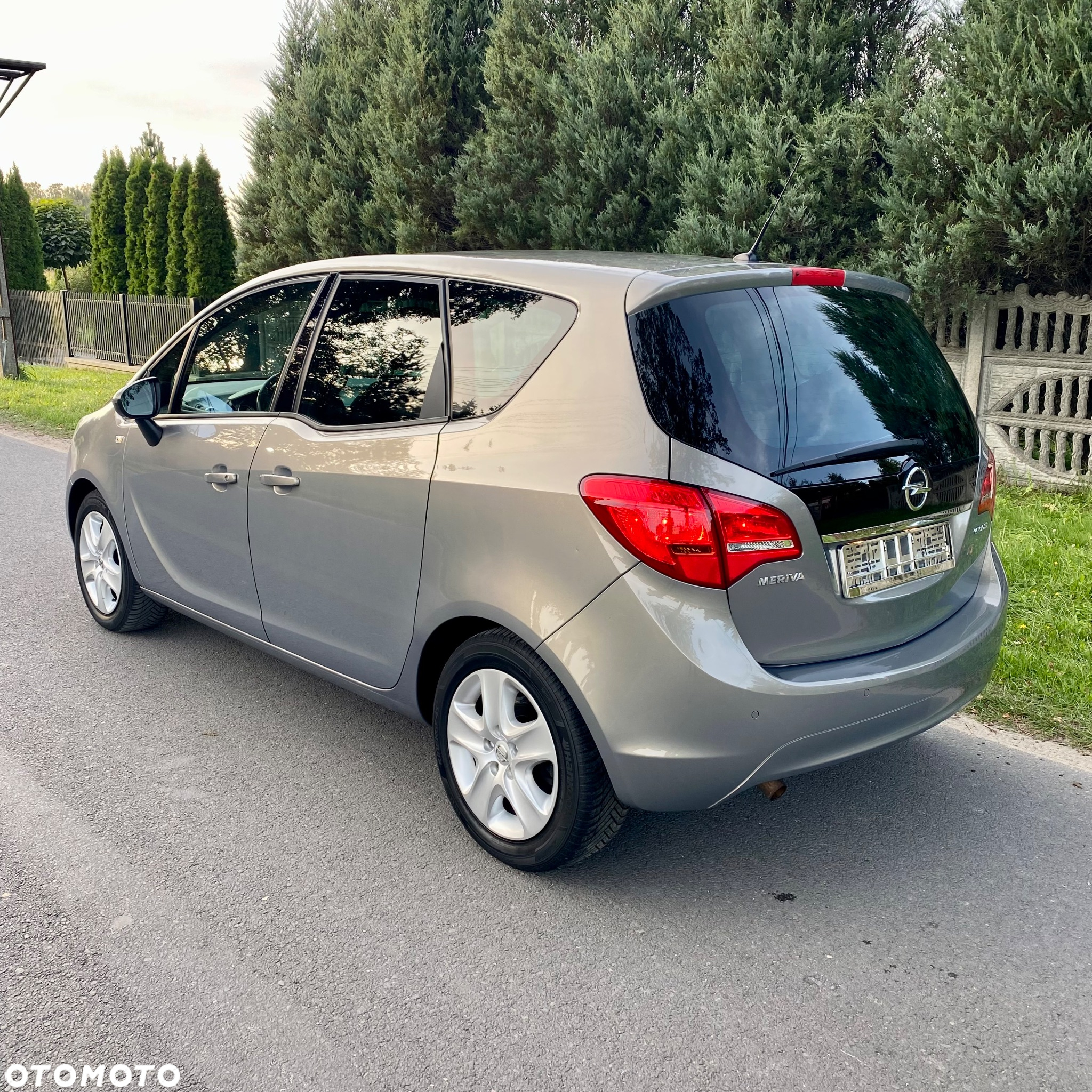 Opel Meriva 1.4 Color Edition - 2