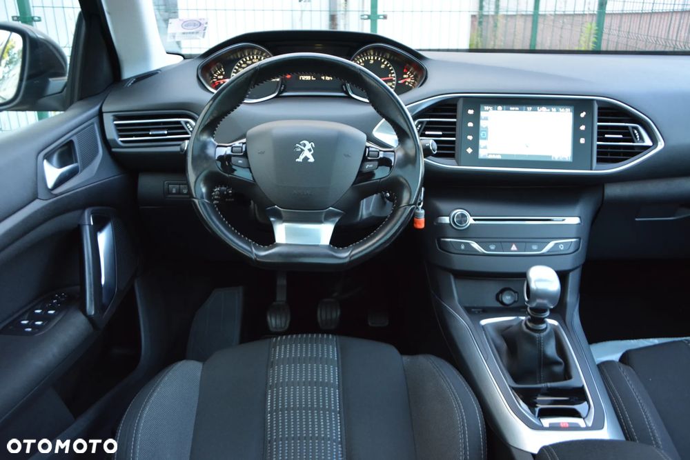 Peugeot 308 1.6 BlueHDi Allure S&S - 7