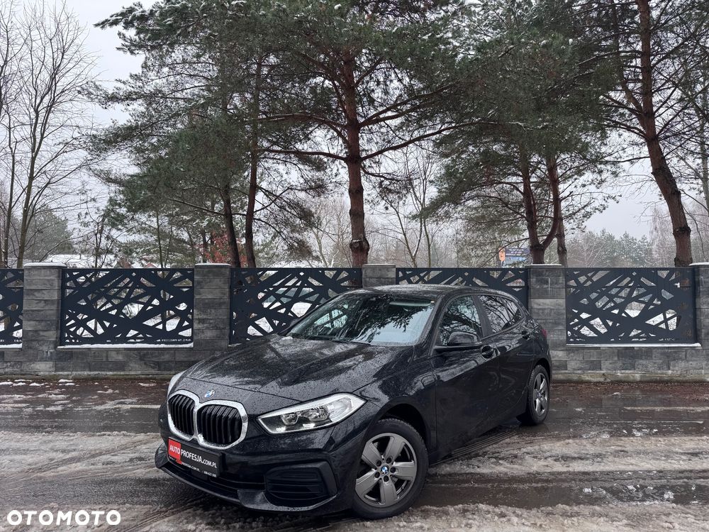 BMW Seria 1 118d M Sport Shadow - 36