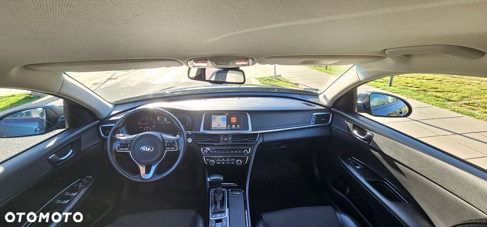 Kia Optima - 8