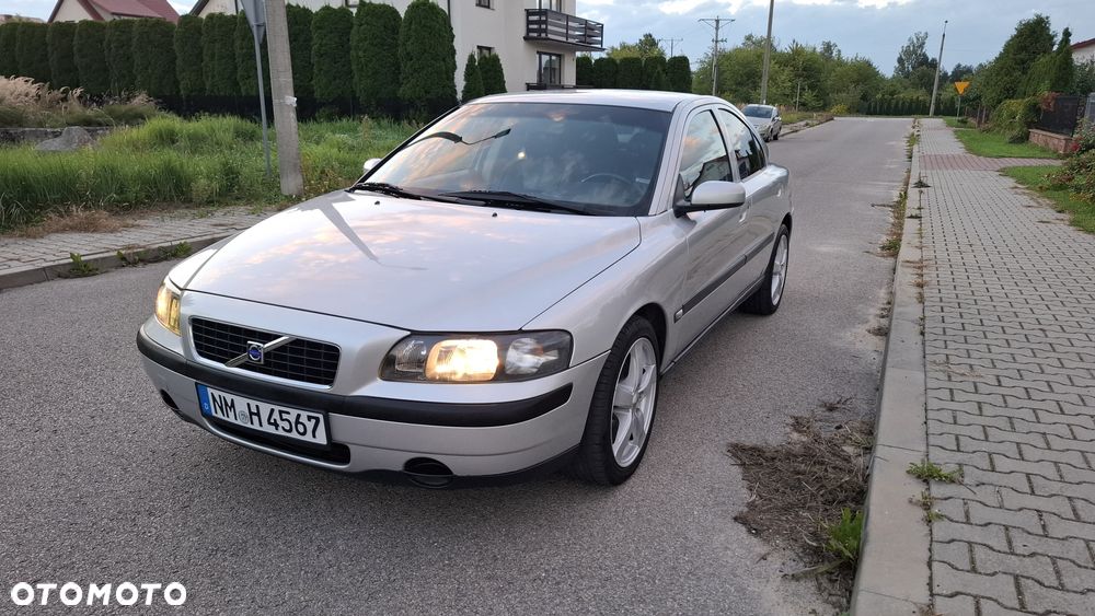 Volvo S60 2.4 Momentum - 16