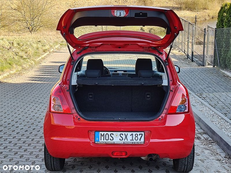 Suzuki Swift 1.3 Comfort - 36