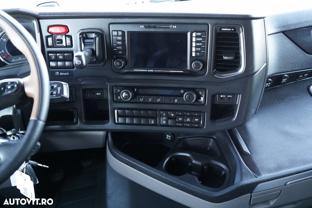 Scania S 500 / RETARDER / I-PARK COOL / NAVI - 29