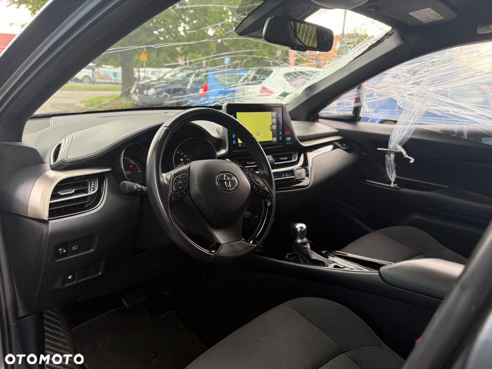 Toyota C-HR - 13