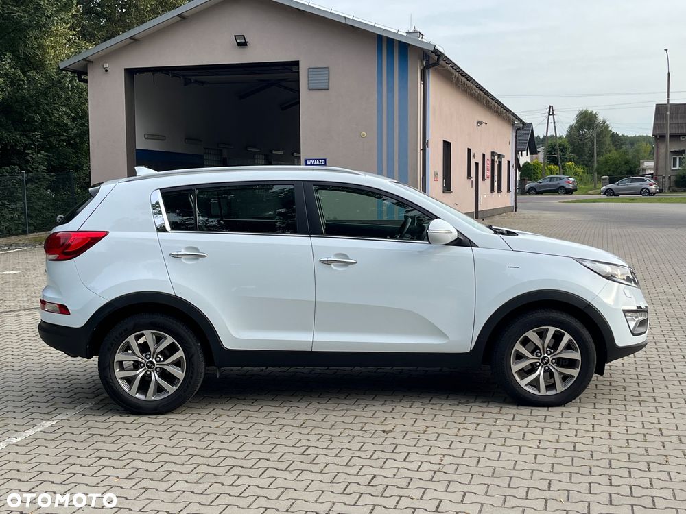 Kia Sportage 2,0 CRDI AWD Vision - 5