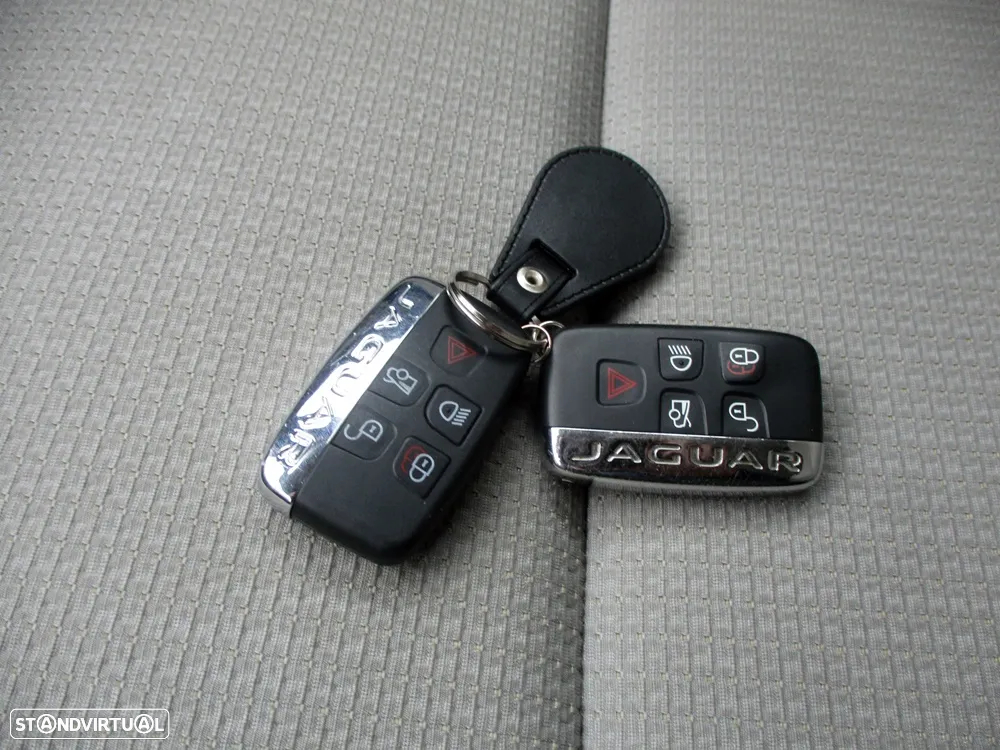 Jaguar XE E-Performance Portfolio - 46