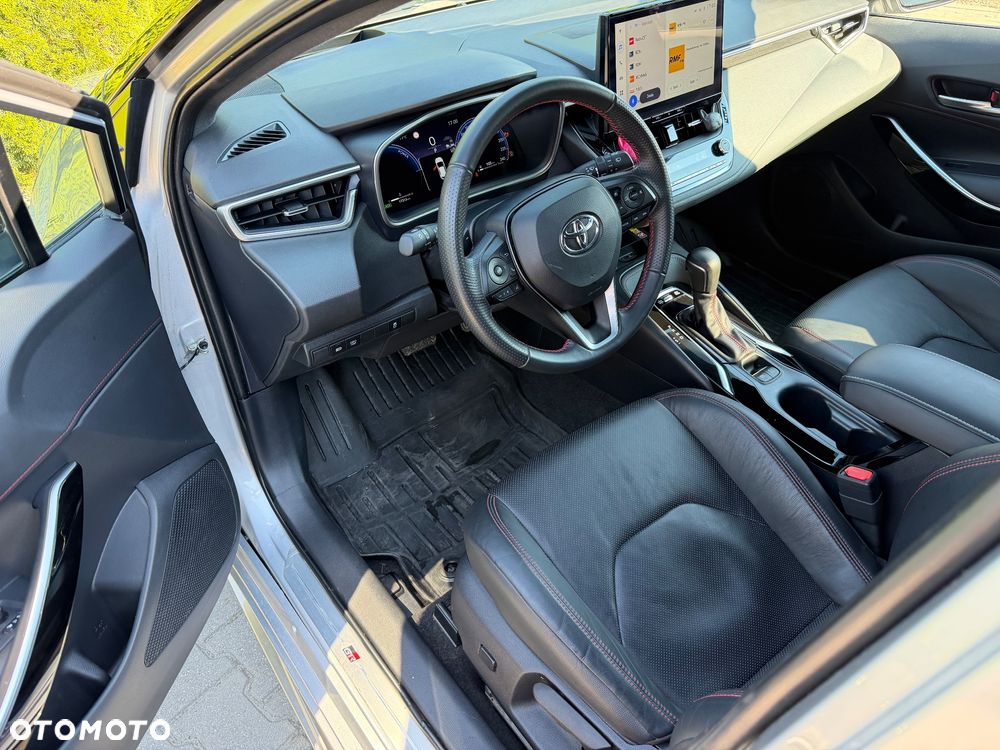 Toyota Corolla 2.0 Hybrid GR Sport - 11