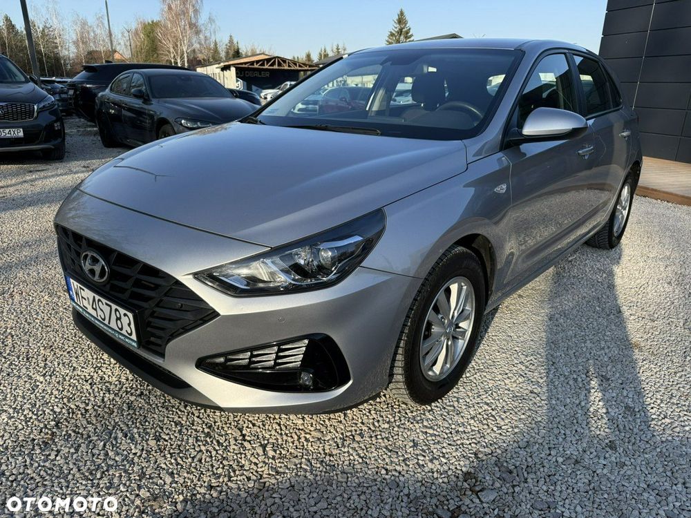 Hyundai i30 1.5 DPI Modern - 6