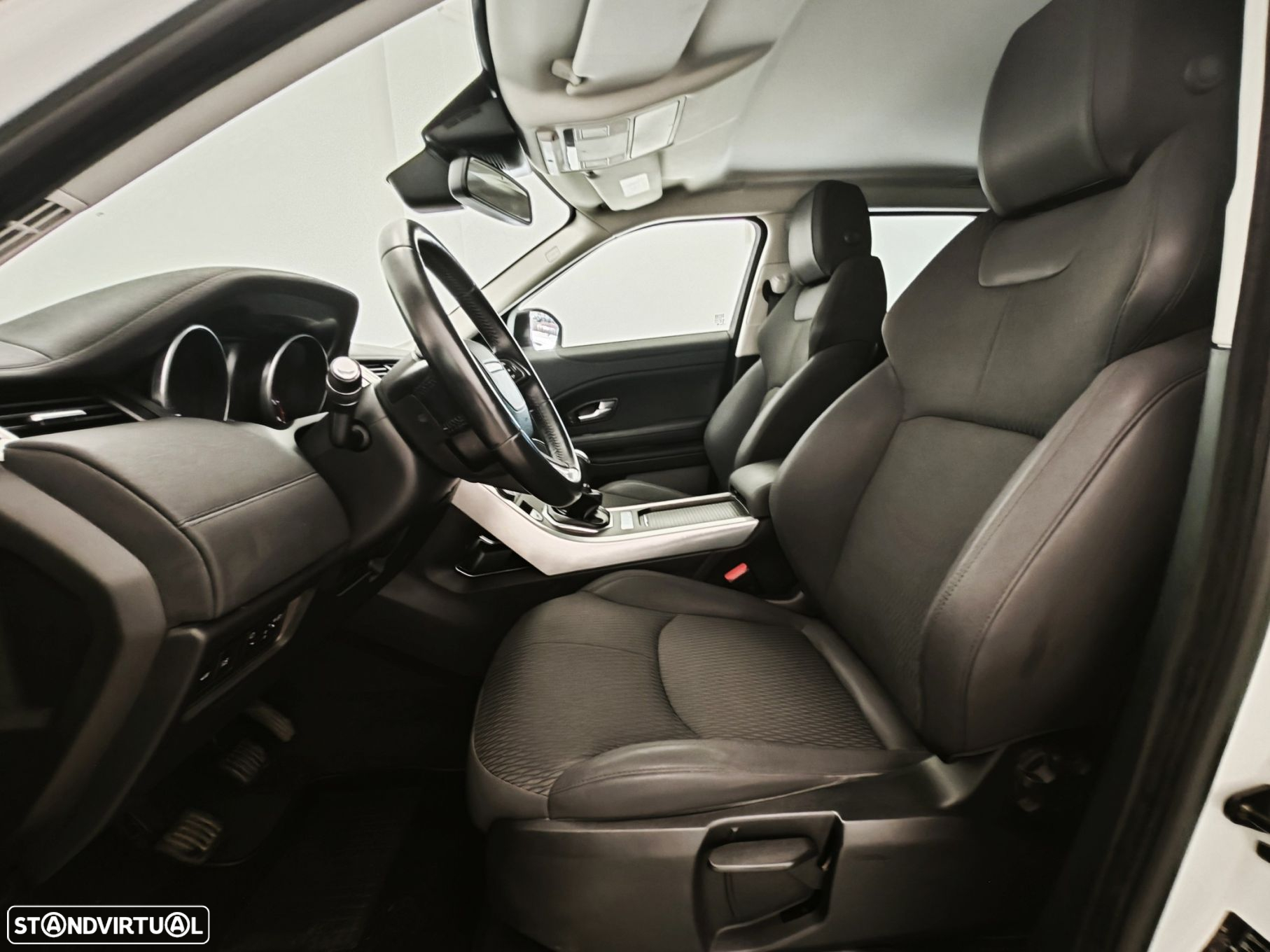 Land Rover Range Rover Evoque TD4 SE Dynamic - 39