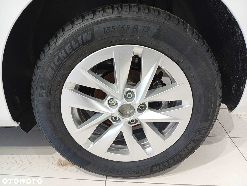 Skoda Fabia 1.0 Drive - 27