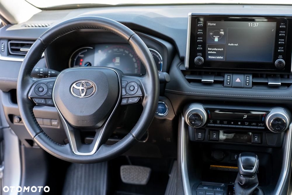 Toyota RAV4 - 12