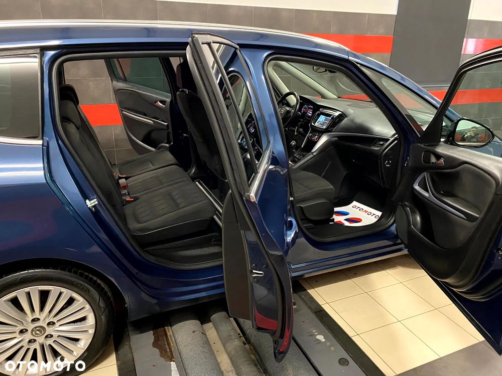 Opel Zafira 1.4 Turbo (ecoFLEX) Start/Stop Business Innovation - 22